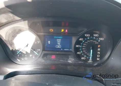 2012 Ford Explorer z USA, uszkodzony, nr VIN 1FMHK8B81CGA05665